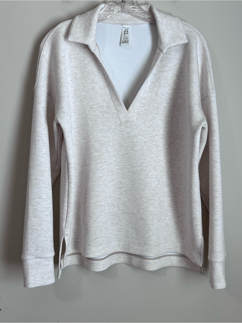 SPANX AirEssentials Polo Sweatshirt V Neck Oatmeal Sz Medium EUC